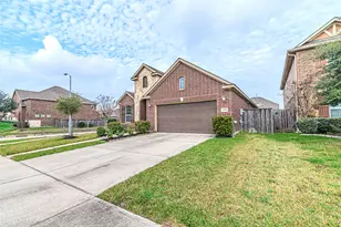 24610 Windmill Canyon Ln, Richmond, TX 77406 - Photo 2