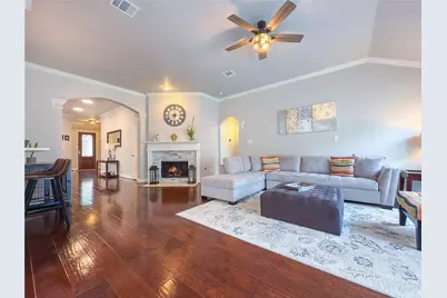 2516 Spring Landing Drive, Pearland, TX 77584 - Photo 6