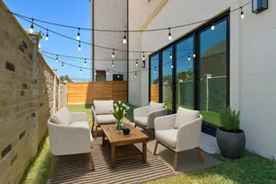 1602 Janak Garden Ln, Houston, TX 77055 - Photo 42