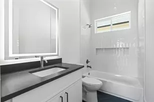 1602 Janak Garden Ln, Houston, TX 77055 - Photo 10