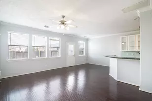 11528 Jacinth Ct St, Houston, TX 77066 - Photo 8