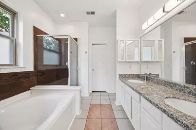 12310 Robin Meadow Circle, Stafford, TX 77477 - Photo 14