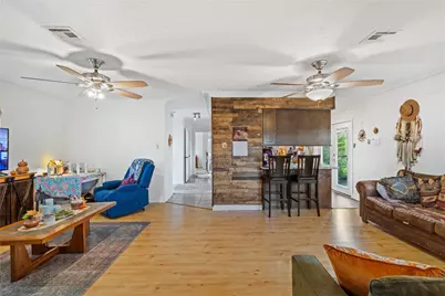 1014 E Canal Road, Highlands, TX 77562 - Photo 14