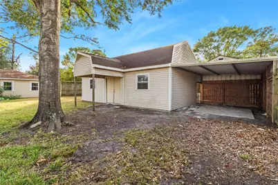 1014 E Canal Road, Highlands, TX 77562 - Photo 32