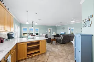 13239 Gulf Beach Dr, Freeport, TX 77541 - Photo 12