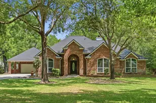 11714 Creek View Ln, Conroe, TX 77385 - Photo 2