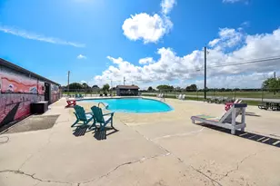 448 Stovall Dr, Palacios, TX 77465 - Photo 36
