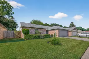 2510 Old Fort Rd, Sugar Land, TX 77479 - Photo 2
