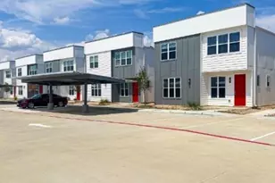 13588 Ella Blvd, Houston, TX 77067 - Photo 2