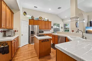 14 Serene Creek Pl, The Woodlands, TX 77382 - Photo 18