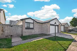 12817 Hill Branch Dr, Houston, TX 77082 - Photo 2