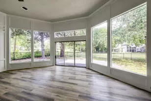 88 April Wind Dr S, Conroe, TX 77356 - Photo 28