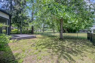88 April Wind Dr S, Conroe, TX 77356 - Photo 32