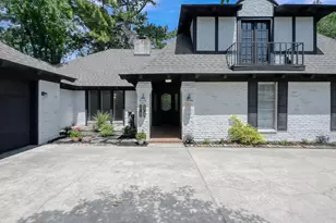 88 April Wind Dr S, Conroe, TX 77356 - Photo 2