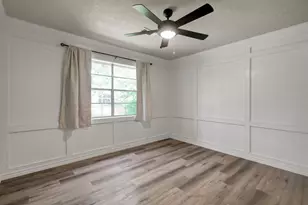 88 April Wind Dr S, Conroe, TX 77356 - Photo 6