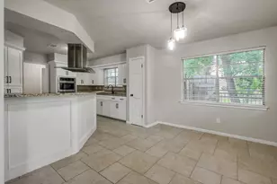 88 April Wind Dr S, Conroe, TX 77356 - Photo 14