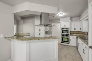 88 April Wind Dr S, Conroe, TX 77356 - Photo 16