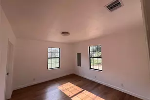 907 Daniel, Cleveland, TX 77327 - Photo 30