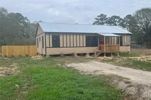 907 Daniel, Cleveland, TX 77327 - Photo 1