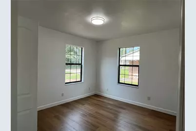 907 Daniel, Cleveland, TX 77327 - Photo 38