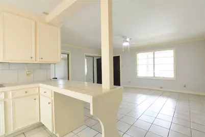 613 Pacific Street #1, Houston, TX 77006 - Photo 6