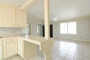 613 Pacific St, Houston, TX 77006 - Photo 6