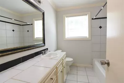 613 Pacific Street #1, Houston, TX 77006 - Photo 8