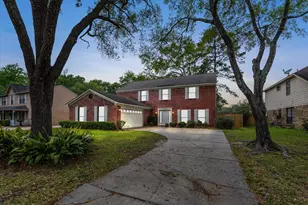 3807 Forest Village Dr, Houston, TX 77339 - Photo 16