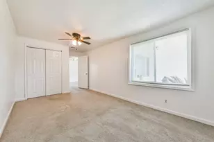 332 N 7th St, La Porte, TX 77571 - Photo 14