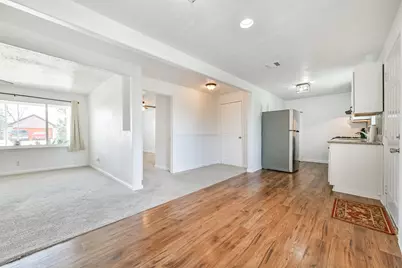 332 N 7th Street, La Porte, TX 77571 - Photo 12