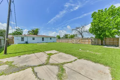 332 N 7th Street, La Porte, TX 77571 - Photo 22