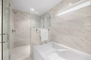 405 Welch St, Houston, TX 77006 - Photo 30