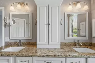 9327 Restover Ln, Houston, TX 77064 - Photo 20