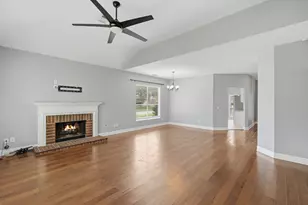 9327 Restover Ln, Houston, TX 77064 - Photo 12