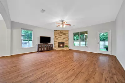 118 Magnolia Grove Lane, Conroe, TX 77384 - Photo 20