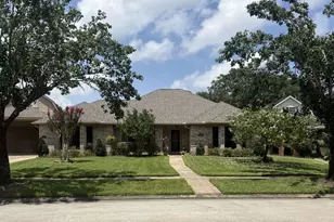 222 Willowood Dr, League City, TX 77573 - Photo 1