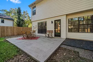 105 Eagle Rock Cir, The Woodlands, TX 77381 - Photo 36