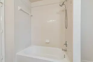 11729 Jelicoe Dr, Houston, TX 77047 - Photo 32