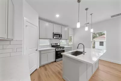 1220 E 33rd Street, Houston, TX 77022 - Photo 10