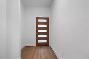 1220 E 33rd St, Houston, TX 77022 - Photo 6