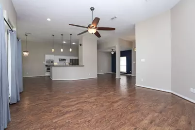 105 Lawrence Marshall Dr, Hempstead, TX 77445 - Photo 10