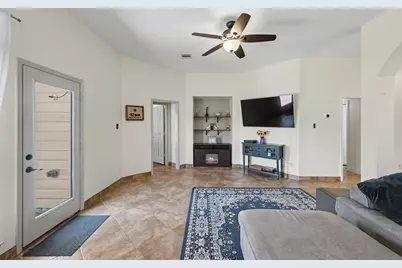 19015 Pinewood Point Lane, Tomball, TX 77377 - Photo 14