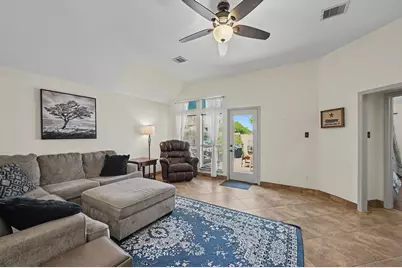 19015 Pinewood Point Lane, Tomball, TX 77377 - Photo 12