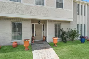 5210 Green Springs Dr, Houston, TX 77066 - Photo 4