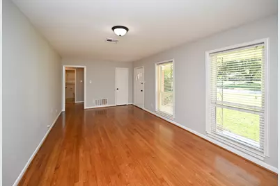 1602 Sheridan Drive, Baytown, TX 77520 - Photo 8
