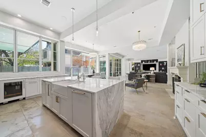 2615 Yupon Street, Houston, TX 77006 - Photo 14