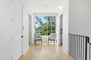 2615 Yupon St, Houston, TX 77006 - Photo 10