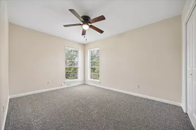 813 Lakeview Drive, Sugar Land, TX 77498 - Photo 18