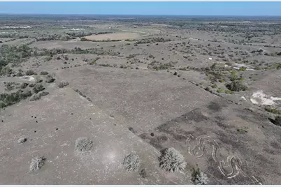 000 Cr 406, Gonzales, TX 78629 - Photo 6