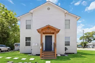 2423 Lucas St, Houston, TX 77026 - Photo 1